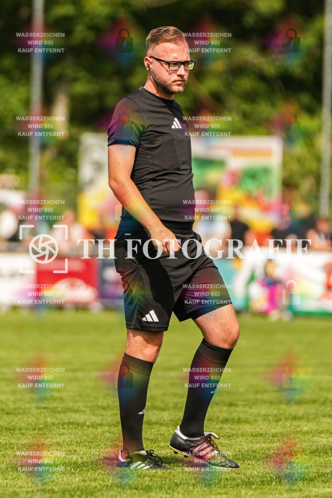 GER, FC Zell - FC Wittlingen, Fussball, Rothaus Bezirkpokal, Finale, Saison 2024/2025, 29.05.2025 | GER, FC Zell - FC Wittlingen, Fussball, Rothaus Bezirkpokal, Finale, Saison 2024/2025, 29.05.2025Foto: TH Fotografie/Alessio Bosco
