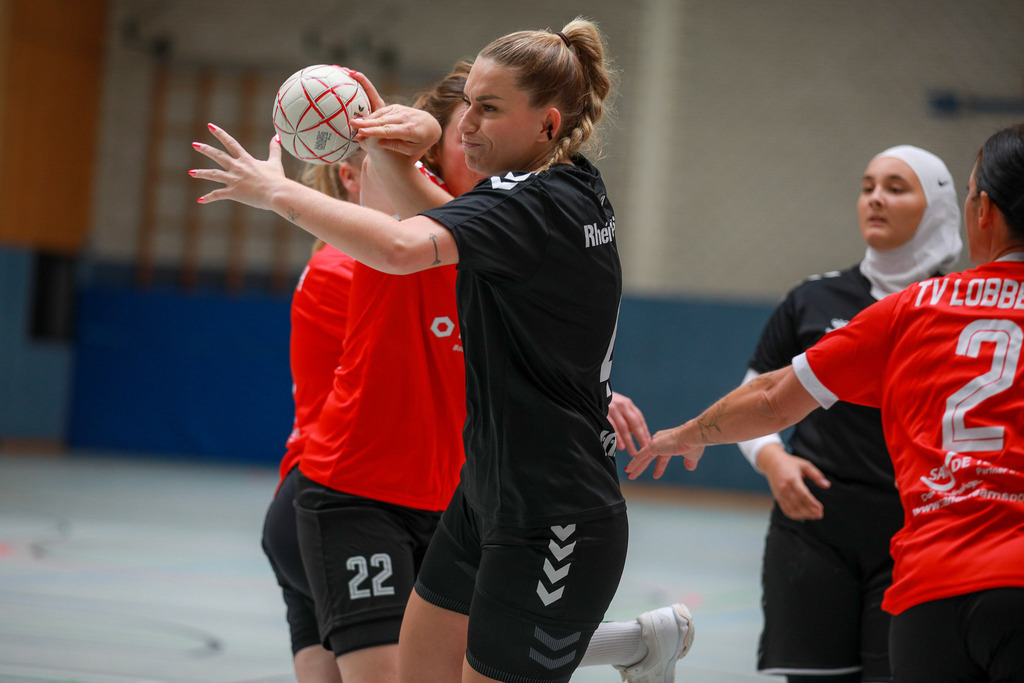 Rheinhausen-Lobberich_Plus_310825_012 | Bildergalerie von Sport-Ereignissen aber auch von weiteren spannenden Dingen - nicht nur vom Niederrhein. In Anlehnung an den bekannten Spruch von Hanns Dieter Hüsch heißt das Motto: "Niederrhein ist überall".  - Realisiert mit Pictrs.com