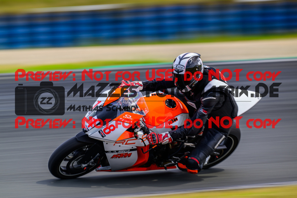 MaZZes_FotoMatrix_240725_6007705_1564 | ROT