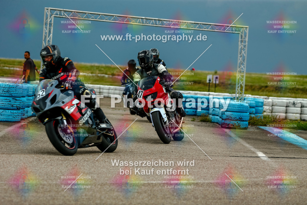 Chambley Juli-3209 | Hier findet Ihr Bilder von Touristenfahrten auf der Nürburgring Nordschleife oder von anderen Veranstaltungen die ich besucht habe. Viel Spass beim Durch Schauen 