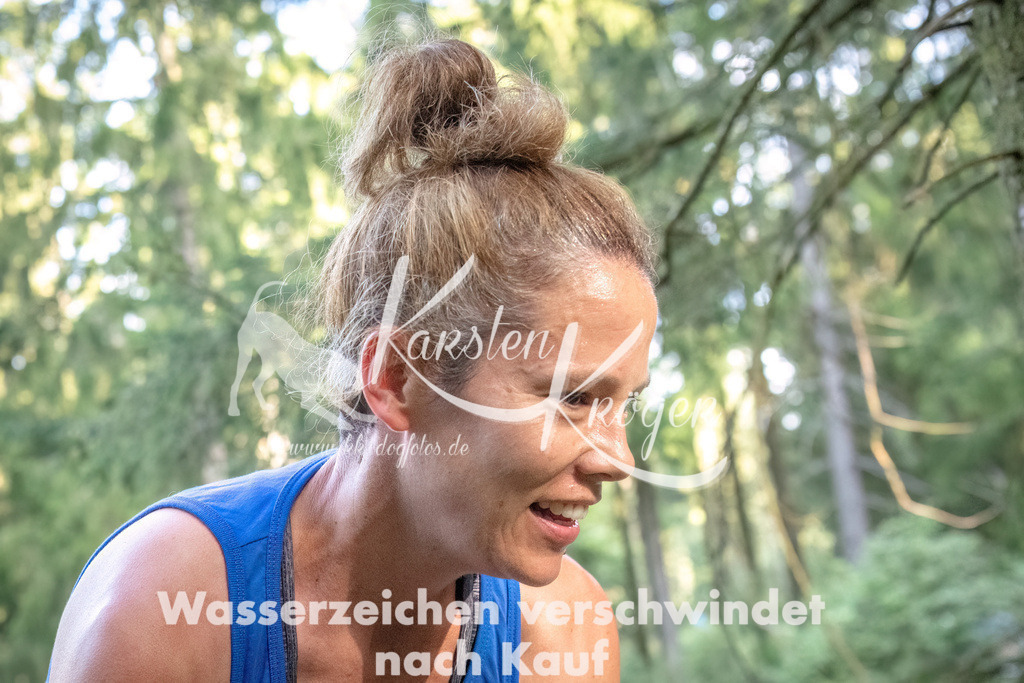 0931_ZZ91757-DeNoiseAI-low-light | kk-dogfotos