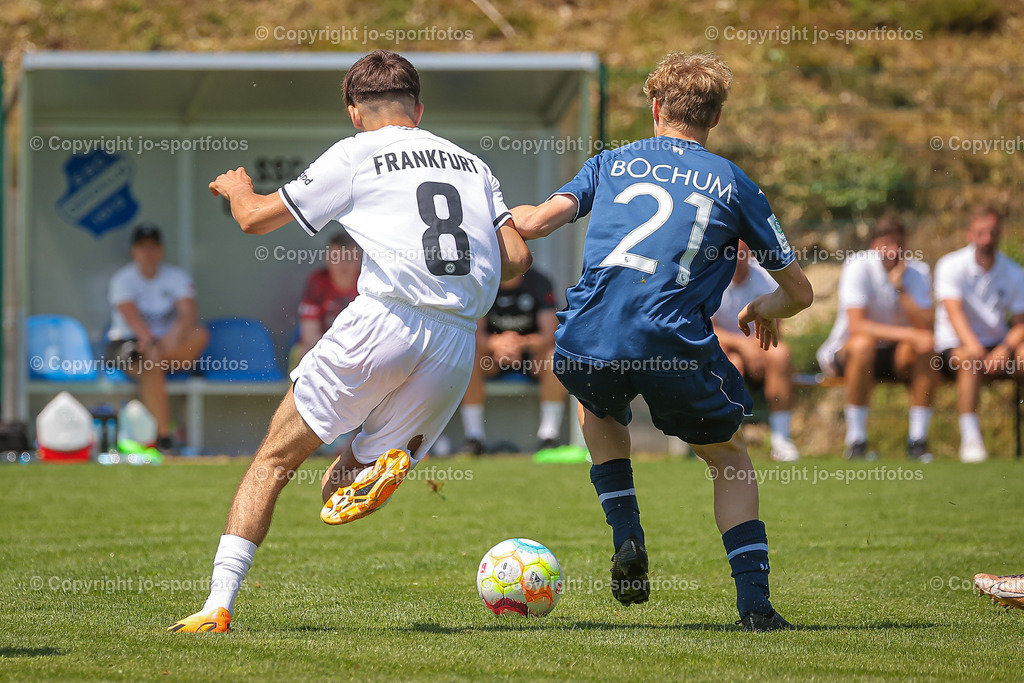 BQ3I5569 | 17.06.2023; Testspiel; Rasenplatz Offdilln; VfL Bochum U17 - Eintracht Frankfurt U17; Ergebnis: 3:1 (1:1)