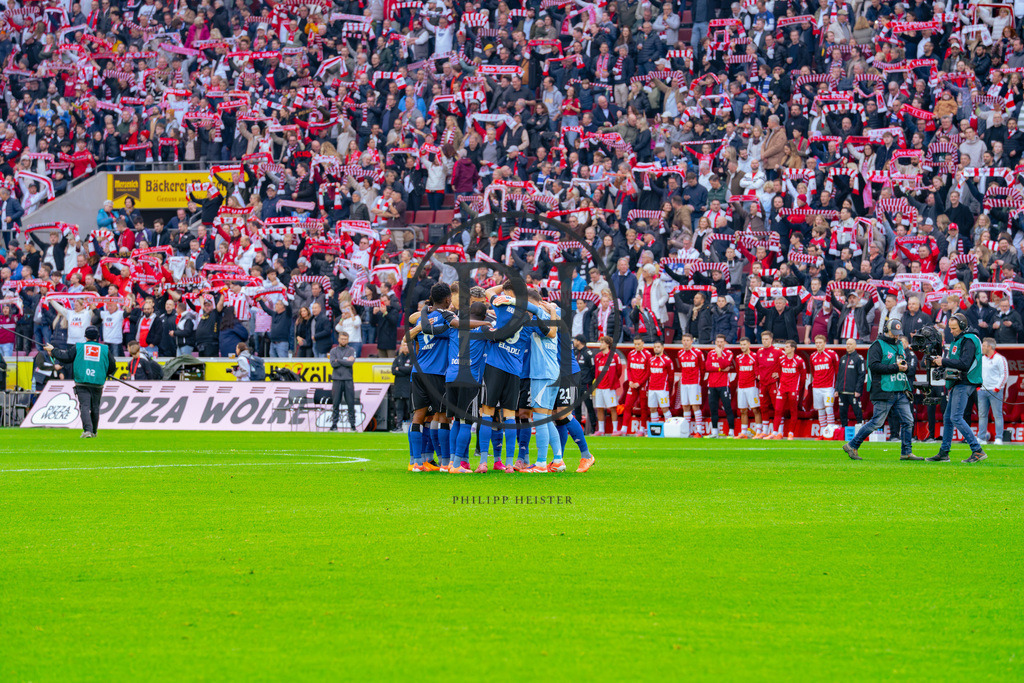 Spieltag 9 Köln - HSV_Sc-156 | Philipp-Heist - Realisiert mit Pictrs.com