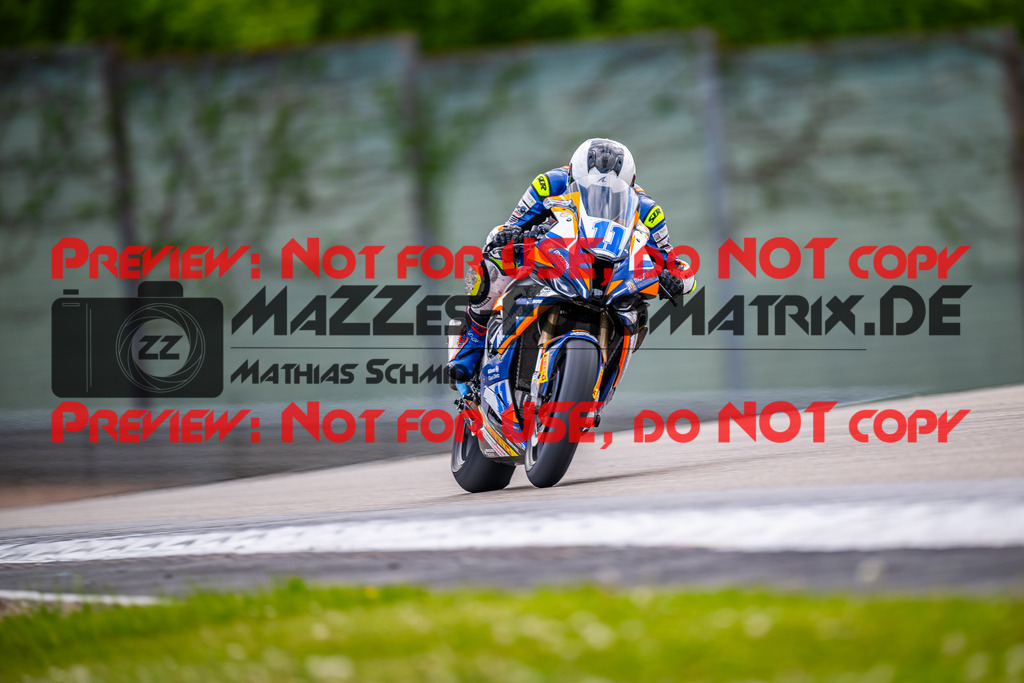 MaZZes_FotoMatrix_240505_6007705_2533 | STK1000