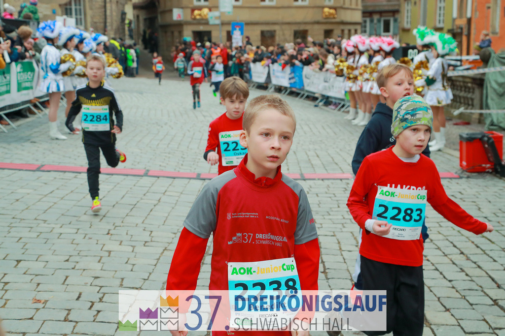 AOK JuniorCup 400m | 3Koenigslauf 2023 - Realisiert mit Pictrs.com