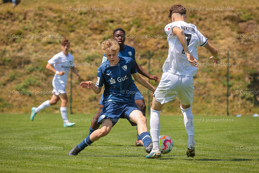 BQ3I5658 | 17.06.2023; Testspiel; Rasenplatz Offdilln; VfL Bochum U17 - Eintracht Frankfurt U17; Ergebnis: 3:1 (1:1)