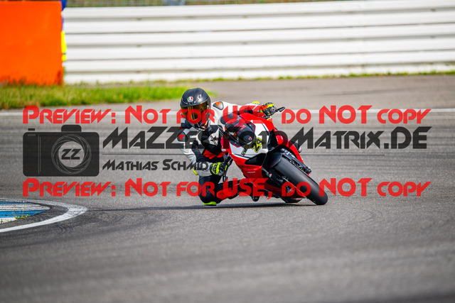 MaZZes_FotoMatrix_240701_6007705_2539 | GELB