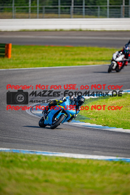 MaZZes_FotoMatrix_240702_6007705_2-163 | ROT