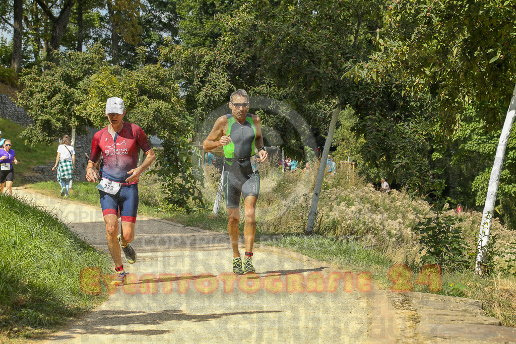 250824_1336_EX1_2969 | Sportfotografie im Rhein-Sieg Kreis, Köln, Bonn, NRW, Rheinland Pfalz, Hessen, etc. Unser Tätigkeitsfeld umfasst den Laufsport vom Volkslauf über den Marathon, Duathlon, Triathon bis zum Ultralauf wie Kölnpfad Ultra oder Schindertrail.