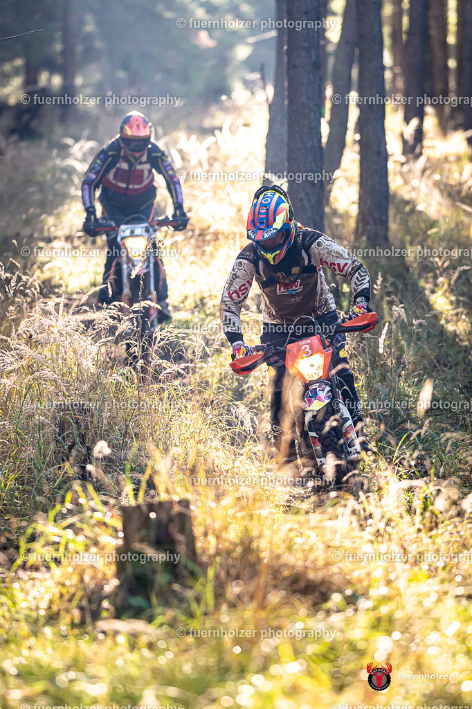 fuernholzer_251026-C2-35 | Fotografische Impressionen von der Red Stag Enduro Extreme by fuernholzer-photography.com. Endurosport in Österreich fotografisch festgehalten von fuernholzer. Auftragsfotografie für Private, Gewerbefotos und Industriefotografie. Eventfotografie, Sportfotografie und Motorsportfotografie. Anbieter von Fotoworkshops, Fototraining, fotografischen Vorträgen und Fotoseminaren.