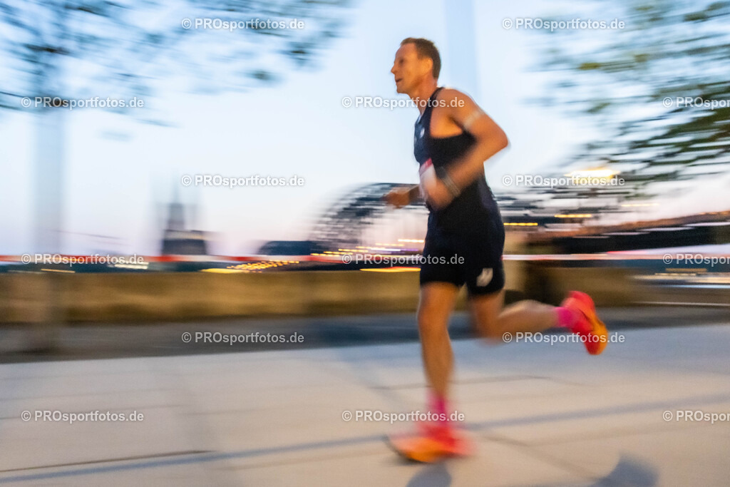 21. ASV Nachtlauf ; Köln, 08.05.24 | Impressionen vom 21. ASV Nachtlauf  am 08.05.24 in Köln (Deutschland). Foto: BEAUTIFUL SPORTS/Ulrich Faßbender