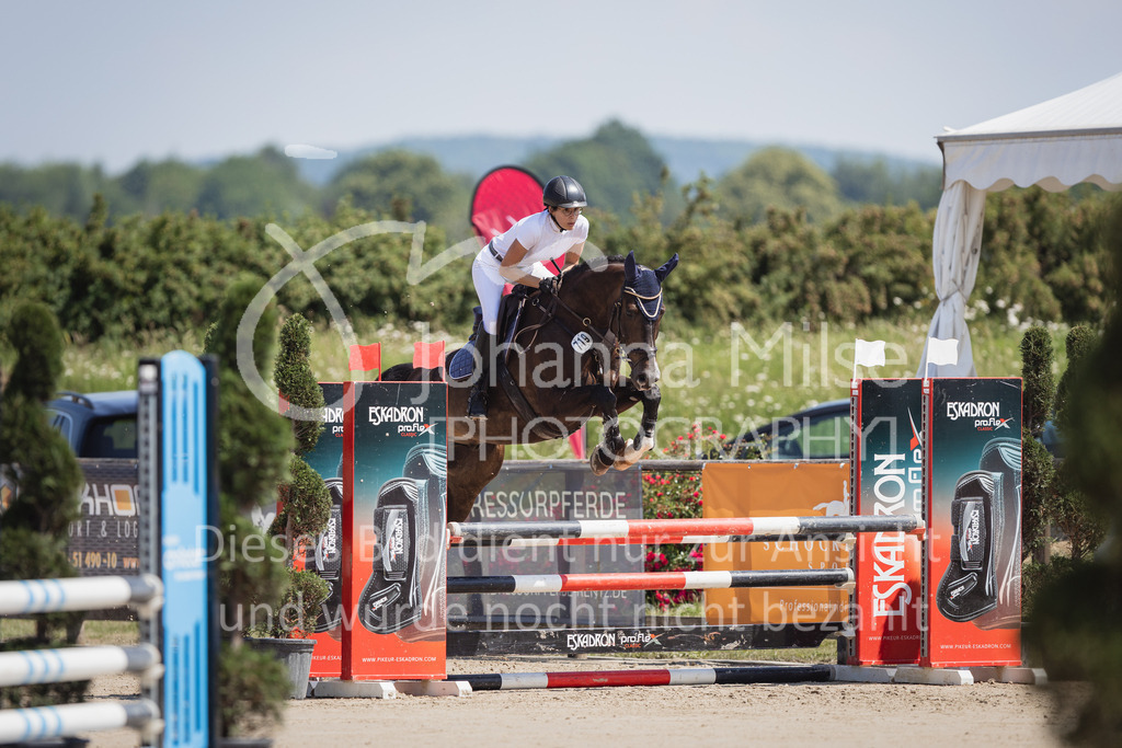 230625_PfSpTa_A1-Stil-310 | Deine schönsten Turniermomente als professionelle Fotos! Entdecke hochwertige Pferdesport-Fotografie im Online-Shop. Jetzt Fotos finden & bestellen!