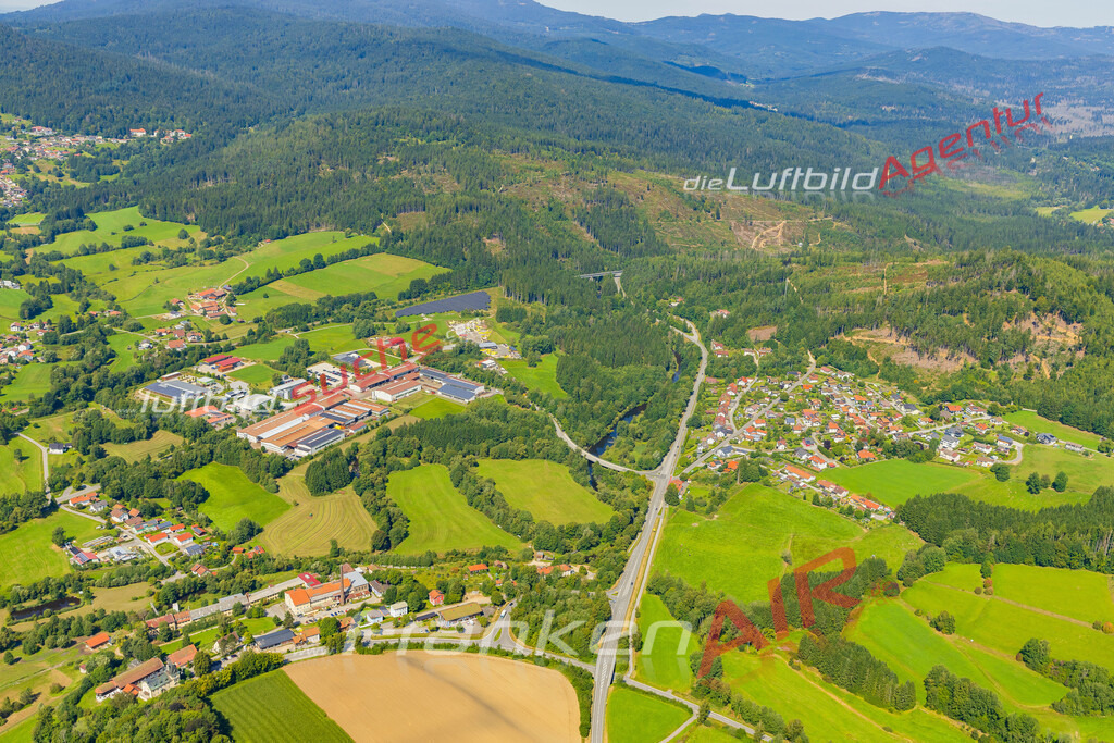 klautzenbach-zwiesel-luftbild-aufnahme-7503-jahr-2025 | Luftaufnahme von Klautzenbach Zwiesel Bild- Das Luftbild wurde 2025 vom UL-Flugzeug heraus erstellt ( keine Drohne ) - Hochauflösende Luftaufnahme -Nicht vergleichbar mit Google Maps oder Satelittenbilder- Die Geschenkidee !Mit Lizenz und Bildrechte bestellbar