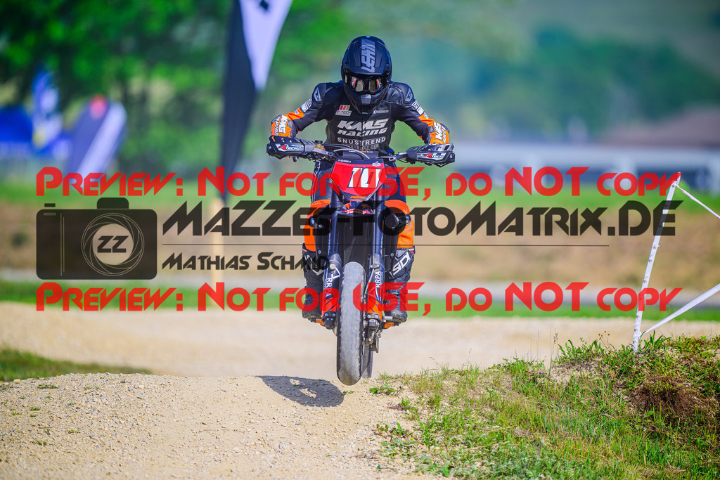 MaZZes_FotoMatrix_240608_6007705_4655 | S4