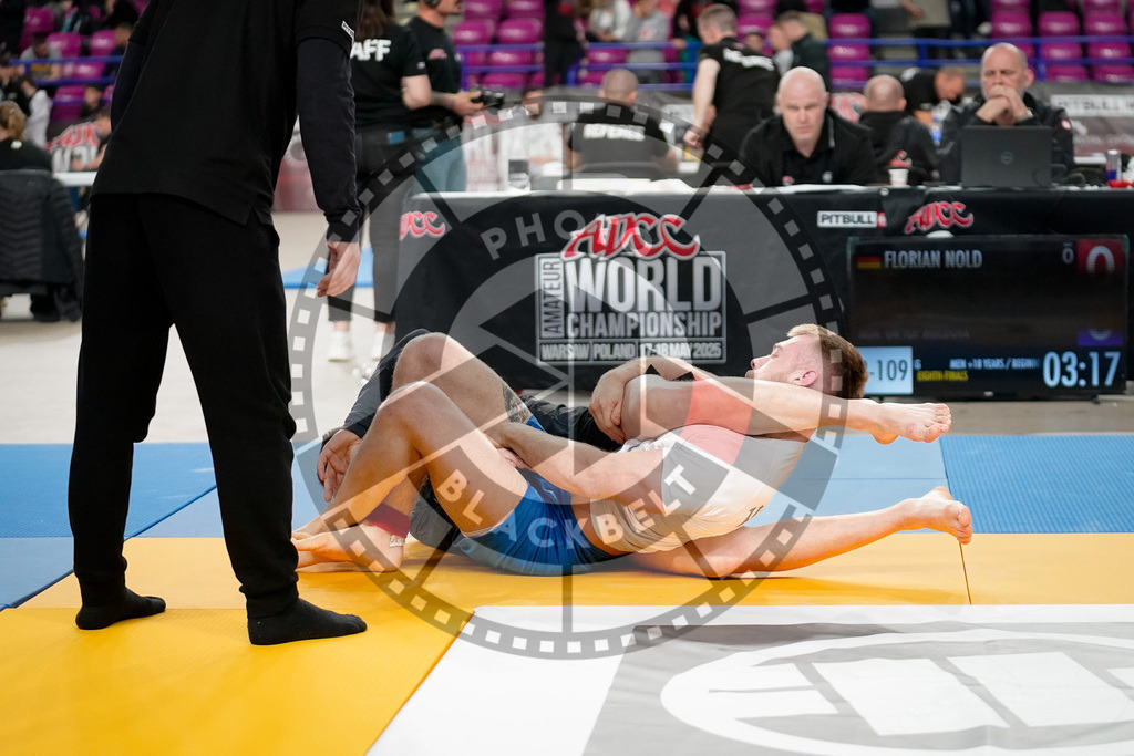 20250518PBB2004 | Athletes compete during the second day of the ADCC Amateur World Championship on May 18, 2025 in Warsaw, Poland. © Chiara Dazi / photoblackbelt