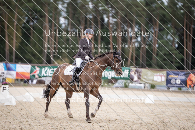 LR263_SD_00361 | saradresslerfotografie - Realisiert mit Pictrs.com