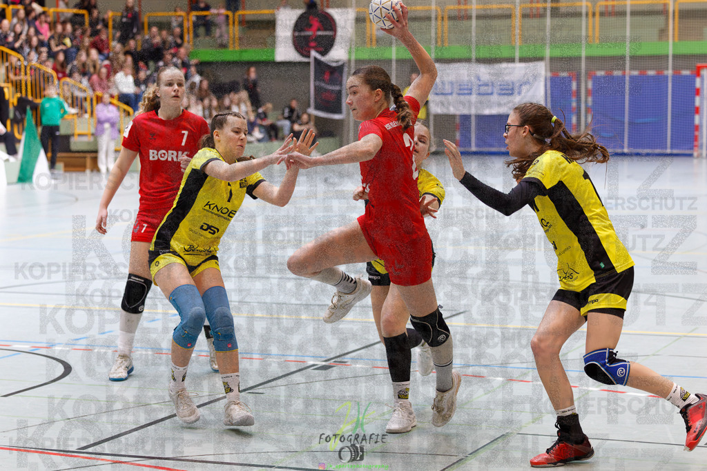 Hessenmeisterschaft wJC - Finale; HSG Kleenheim - HSG Weiterstadt/ Braunsh.Worf. | Hessenmeisterschaft wJC - Finale; HSG Kleenheim - HSG Weiterstadt/ Braunsh.Worf. am 22.03.2025 in Biedenkopf (Sporthalle Lahntalschule)Photo © 2025 - Jörg Heinrich - Realisiert mit Pictrs.com