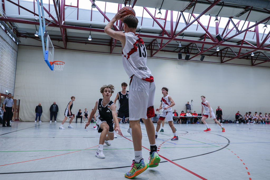 JBBL BAYER GIANTS vs Team BonnKöln RAG-99 | Fotos von Basketballspielen aus dem Raum NRW fotografiert von Gero Mueller-Laschet und Daniel Schaefer - Realisiert mit Pictrs.com