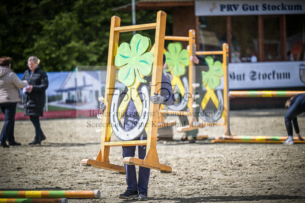 DOS_0754 | Entdecke hochwertige Reitturnierfotos von Foto Oger. Professionell, emotional und authentisch – jetzt Lieblingsmomente im Shop bestellen.Deutschlandweite Turnierfotografie. - Realisiert mit Pictrs.com