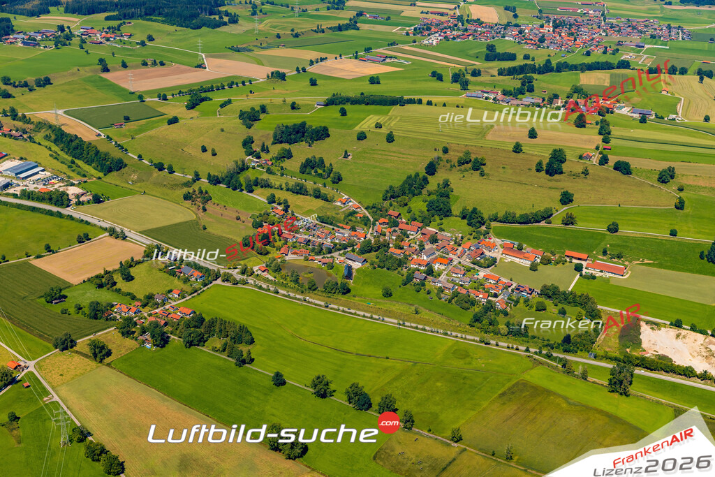 Schrägluftbild  Dürnhausen  Habach - Das Luftbild wurde 2025 vom UL-Flugzeug heraus erstellt ( keine Drohne ) - Hochauflösende Luftaufnahme -Nicht vergleichbar mit Google Maps oder Satelittenbilder- Die Geschenkidee !Mit Lizenz und Bildrechte bestellbar