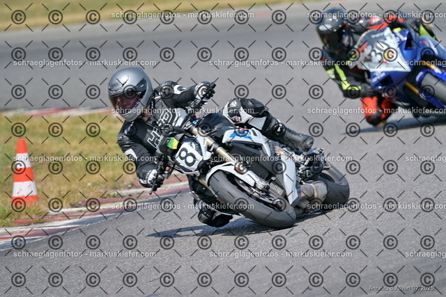 25bt04-1740 | markuskiefer.com - Realisiert mit Pictrs.com