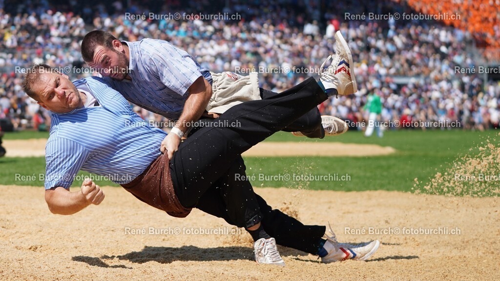 169 | René Burch leidenschaftlicher Fotograf aus Kerns in Obwalden.  Hier finden sie Sport, Landschaft und Natur Fotografie.
 - Realisiert mit Pictrs.com