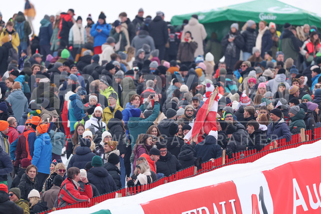 UEFA Europa League 2025/26: SK Sturm Graz vs SK Brann | Graz, Austria, 29.JAN.26 - SOCCER - UEFA Europa League, SK Sturm Graz vs SK Brann Bergen. The image shows fans.