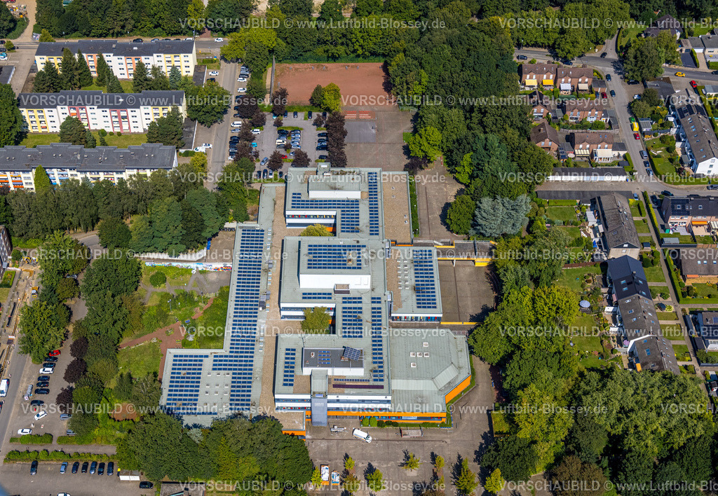 Gladbeck240806615 | Luftbild, Ingeborg-Drewitz-Gesamtschule mit Solardach, Rentfort, Gladbeck, Ruhrgebiet, Nordrhein-Westfalen, Deutschland