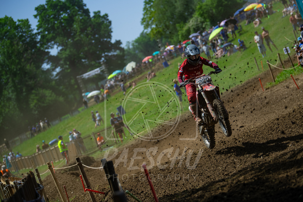 MX 2 (353) | Paeschuphoto Shop - Wer nicht sucht der auch nicht findet.Ob Motocrossbilder oder von einem besuchtem Spiel, Hauptsache Action. - Realisiert mit Pictrs.com