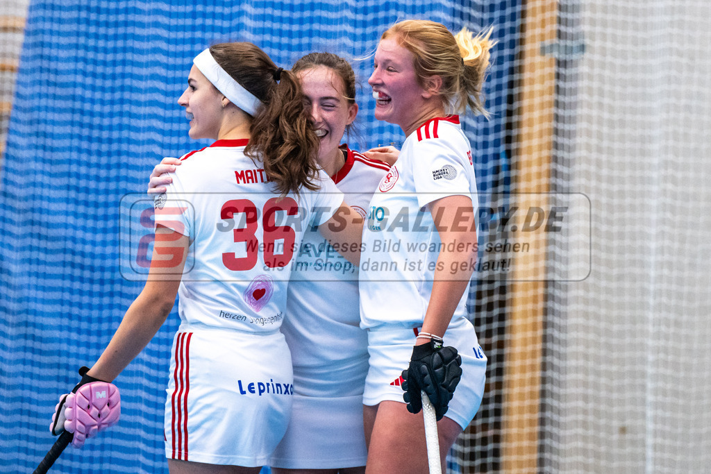 AKa BHC  Damen - UHC 8-2 4.1.25 LR-8200 | 04.01.2025, 