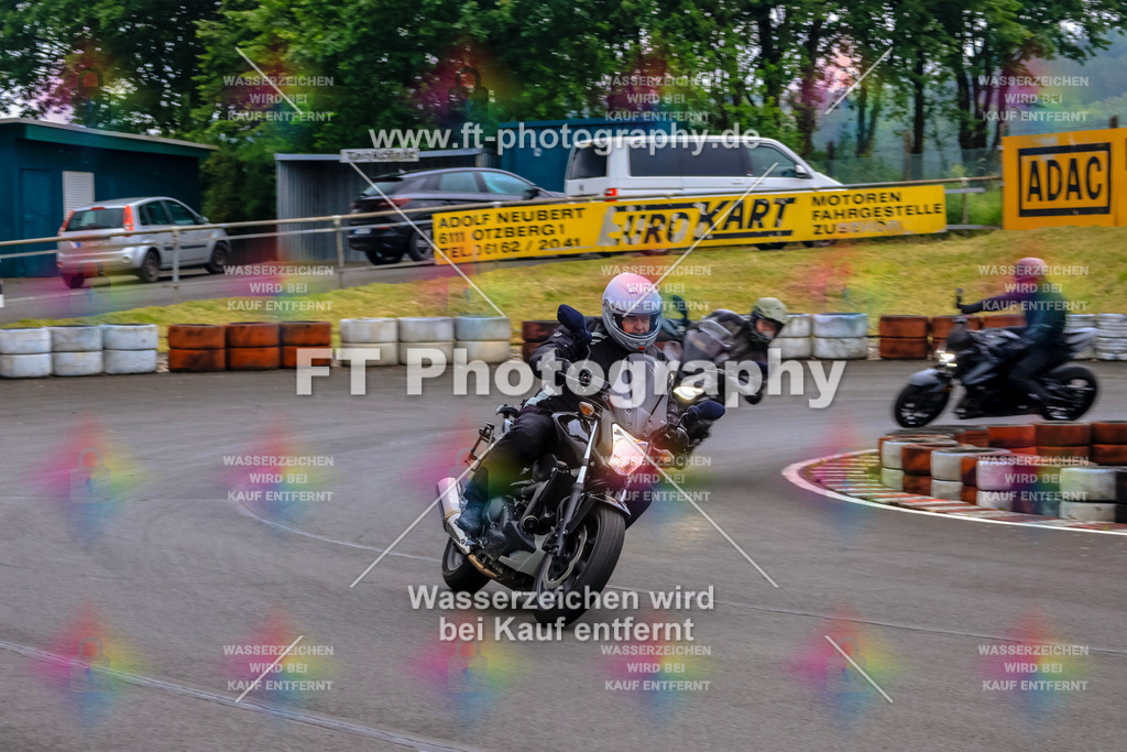 OBK-5292 | Hier findet Ihr Bilder von Touristenfahrten auf der Nürburgring Nordschleife oder von anderen Veranstaltungen die ich besucht habe. Viel Spass beim Durch Schauen 