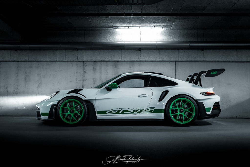 911 Porsche 911 GT3 RS | Entdecken Sie die faszinierende Welt von Alexander Tschuncky Arts: Kreative Fotografie, atemberaubende Automobilkunst und hochwertiger Bilderdruck. Lassen Sie sich inspirieren! - Realisiert mit Pictrs.com