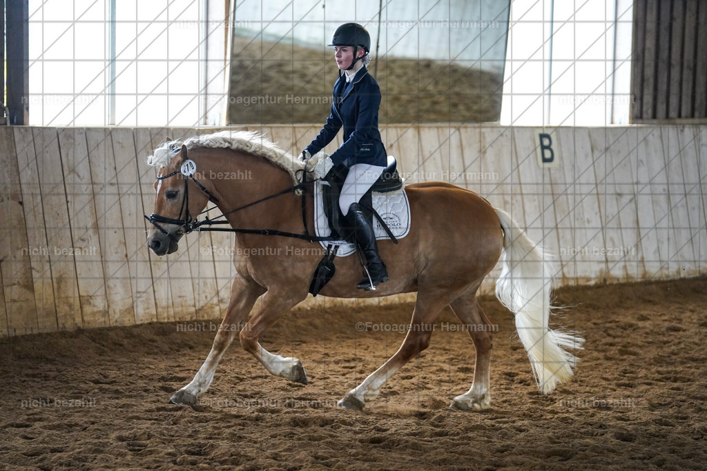 20230518-FAH04172 | Frühjahrsturnier, landberg am Lech, 2023, Reitclub Landsberg, Turnierbilder, Fotos Turnier Landsberg, Fotoagentur Herrmann, Turnierfotografen Bayern, reitsport Fotograf, Pferde Fotograf