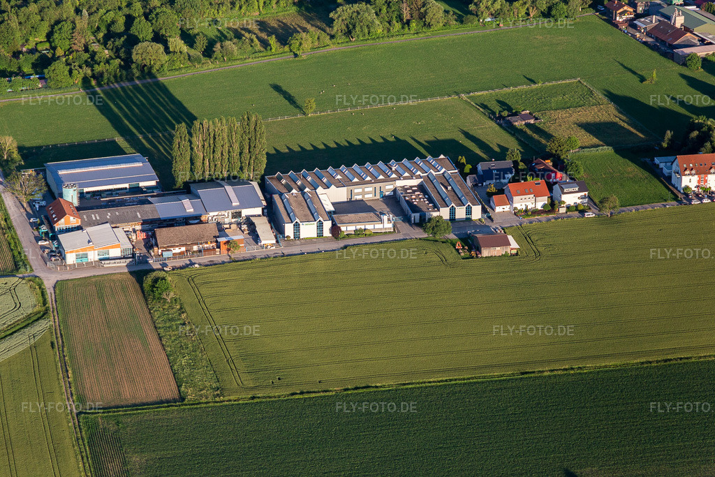 Luftbild: Geggus in Weingarten im Bundesland Baden-Württemberg in Deutschland. Foto: IMG_115242.jpg vom 13.06.2019 durch Werner Riehm/FLY-FOTO.de