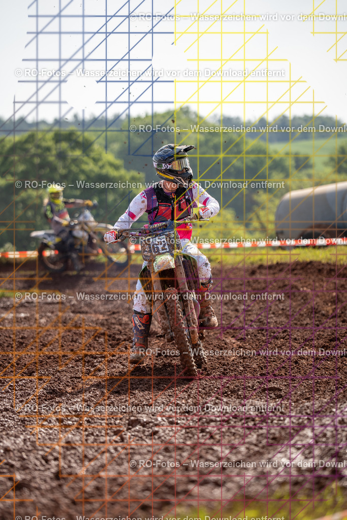 Wolfshausen 4 Lauf -665 | Sportfotografie von RO-Fotos: Motorsport, Motocross, Enduro, Laufveranstaltungen und Triathlon. Professionelle Fotos von Sportlern und Events. - Realisiert mit Pictrs.com