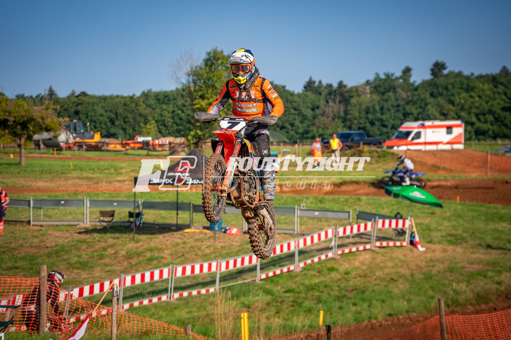 DSC01034 | fourtyeightmedia - Realisiert mit Pictrs.com