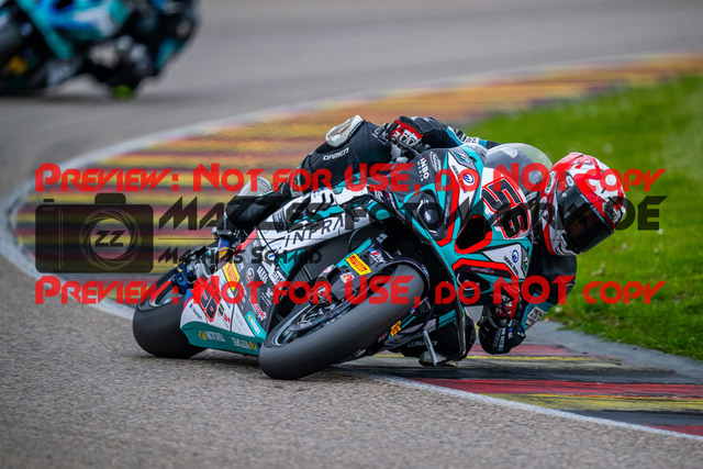 MaZZes_FotoMatrix_240503_6007705_9983 | SBK