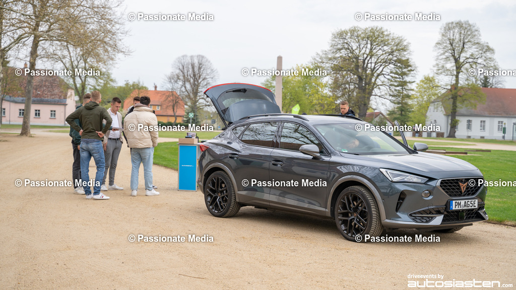 DSC03239 | Passionate Media, dein Fotograf aus Brandenburg, Märkisch Oderland, im Bereich Motorsport, Autos und Motorräder sowie Events und auch Hunde. Shootings oder auch Eventbegleitungen können bei mir gebucht we