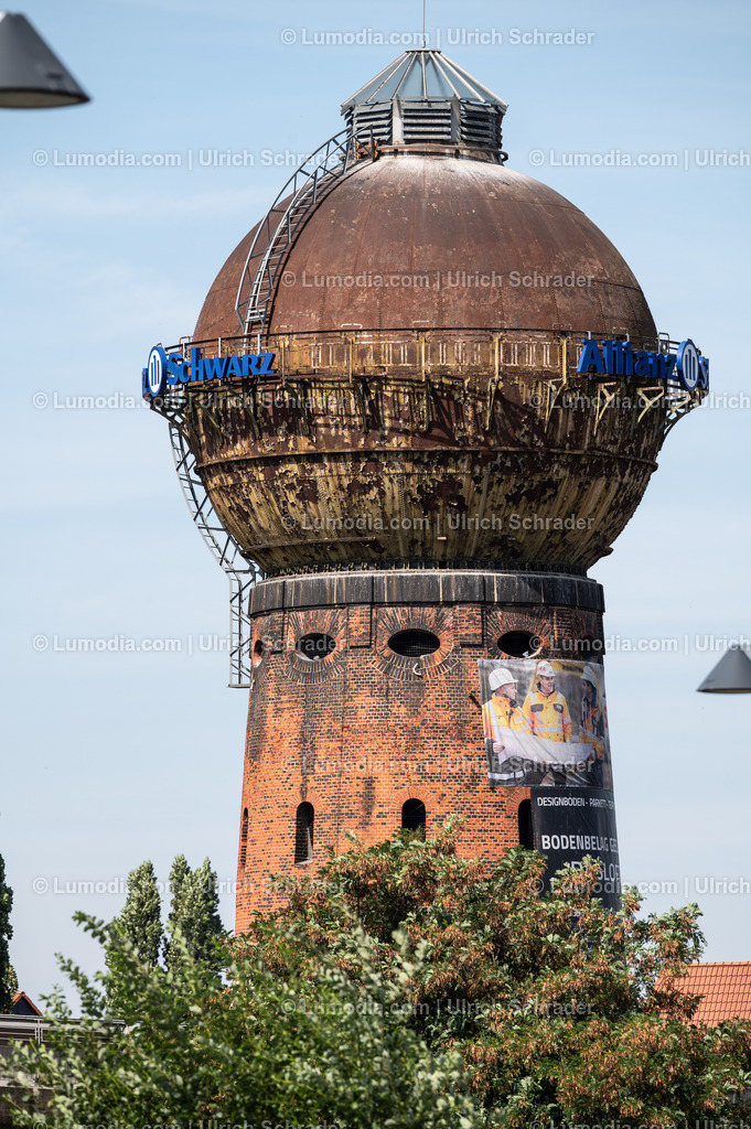 10049-14206 - Wasserturm in Halberstadt | Stockfoto und Bilderpool mit Bildmaterial aus Deutschland, dem Harz, Halberstadt, Quedlinburg, Wernigerode und weltweit. Qualitativ hochwertige und professionelle Fotos anschauen und kaufen. - Realisiert mit Pictrs.com