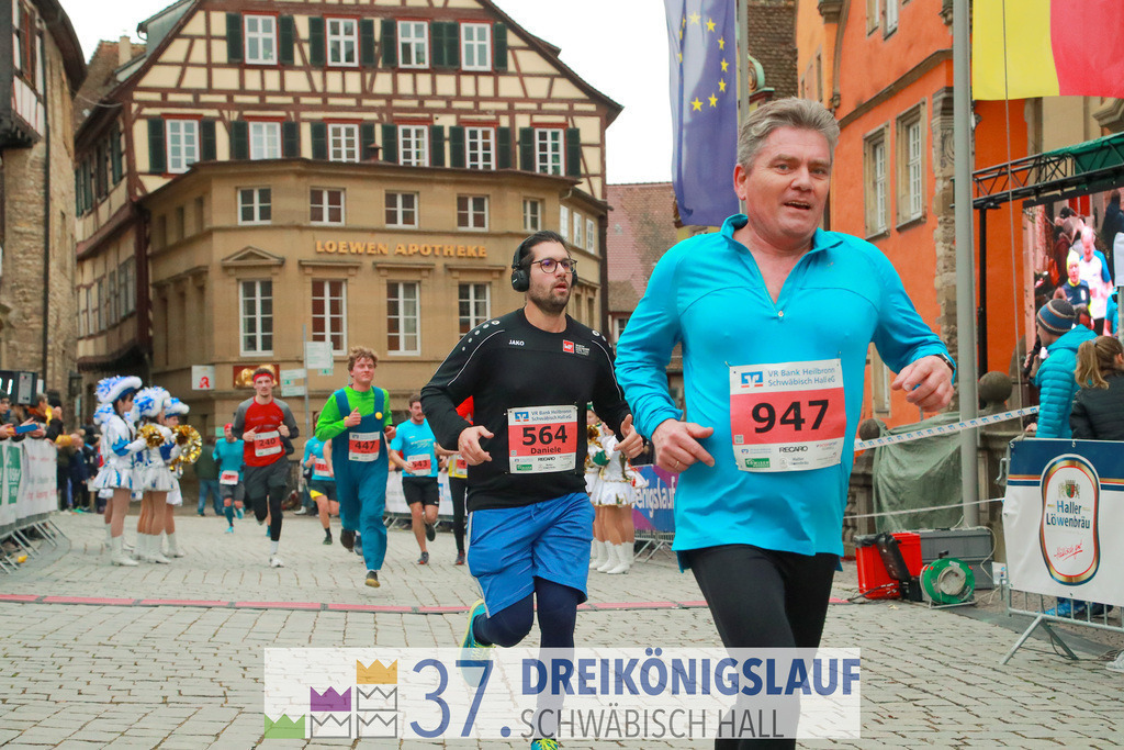 VR Bank Hauptlauf 10000m | 3 Koenigslauf 2023 - Realisiert mit Pictrs.com