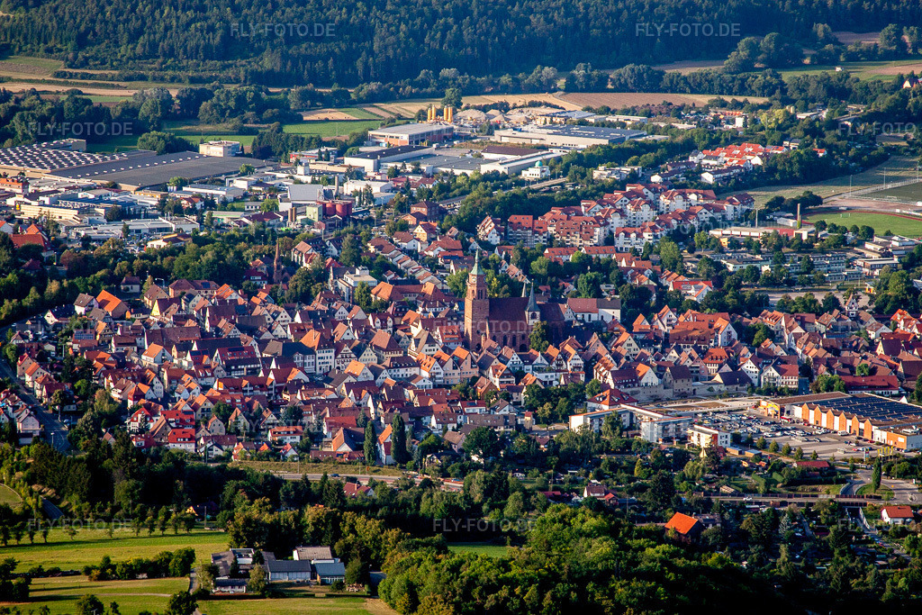 Luftbild: Altstadtbereich und Innenstadtzentrum in Weil der Stadt im Bundesland Baden-Württemberg in Deutschland. Foto: IMG_52589.jpg vom 23.08.2012 durch Werner Riehm/FLY-FOTO.de