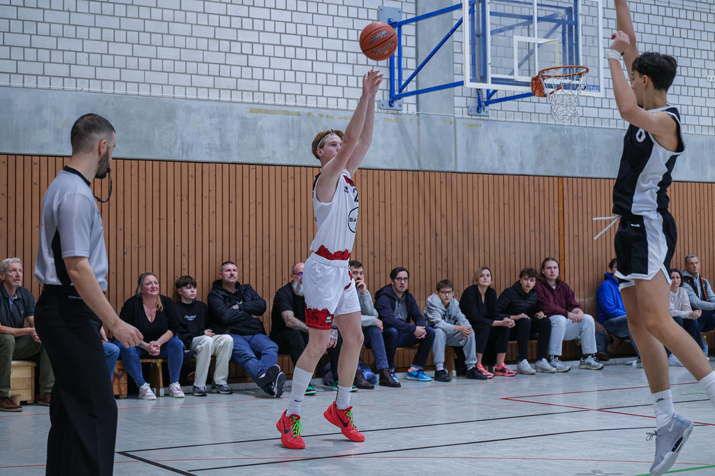 JBBL BAYER GIANTS vs Team BonnKöln RAG-16 | Fotos von Basketballspielen aus dem Raum NRW fotografiert von Gero Mueller-Laschet und Daniel Schaefer - Realisiert mit Pictrs.com