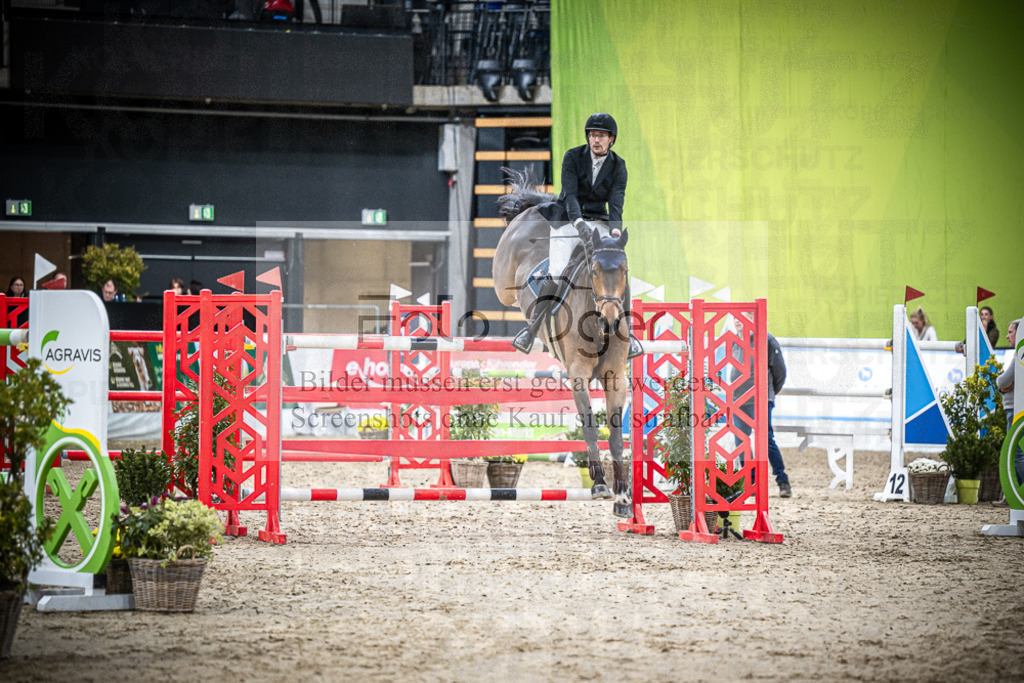 DOS_0251 | Entdecke hochwertige Reitturnierfotos von Foto Oger. Professionell, emotional und authentisch – jetzt Lieblingsmomente im Shop bestellen.Deutschlandweite Turnierfotografie. - Realisiert mit Pictrs.com