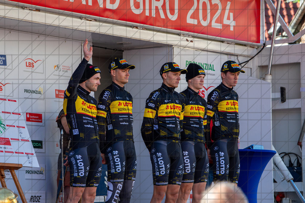 Sparkassen MünsterlandGiro 2024 | Sparkassen MünsterlandGiro 2024 - - - - - CREDIT, www.bullenfotos.de, Martin König, Hörner Weg 40, D-49078 Osnabrück, +4917663732967, Nutzung und Weitergabe nur zu den vereinbarten Zwecken. Presseanfragen an Ersteller. Alle Rechte beim Ersteller. - - - - - - Realisiert mit Pictrs.com