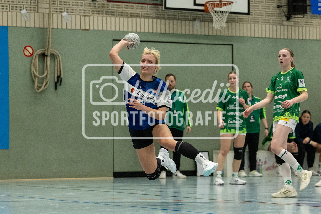 Vechta_Blomberg-43 | Ruslana Litvinov (18, HSG Blomberg-Lippe II) Torwurf - Realisiert mit Pictrs.com