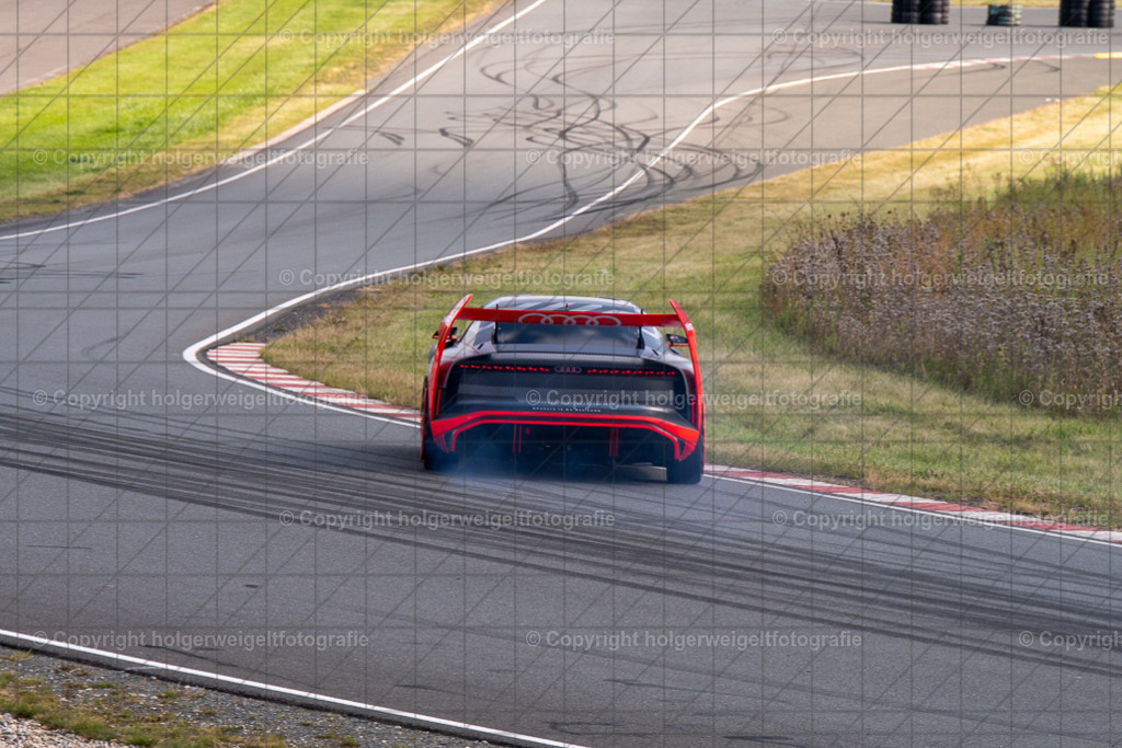 20250906160426D75_6513 | Bitte beachten!!!
Alle Fotos dieser Galerie sind nur grundbearbeitet. Im Falle eines Verkaufs, werde ich die Fotots noch mit dem nötigen Feinschliff versehen. - Realisiert mit Pictrs.com