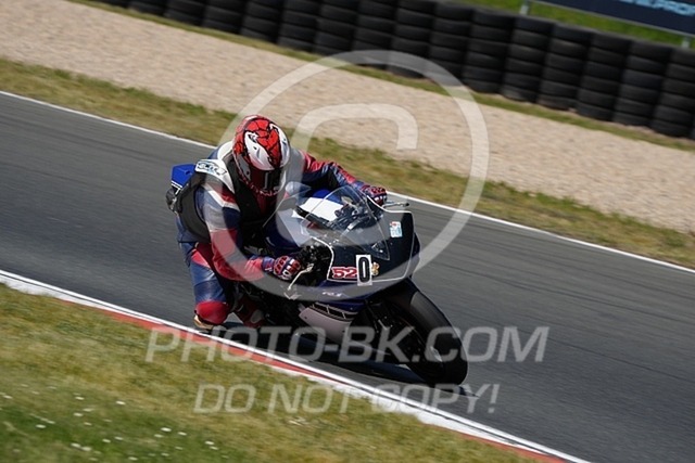 2025_05_12_PBK_13253 | Sportfotografie; SlowMotion; Video; Rennstrecke; Hafeneger; Speer; Racing; RSE; BMW; CBO; Trackday; Motorsportarena; Hockenheimring; Brno; Most; Barcelona; Valencia