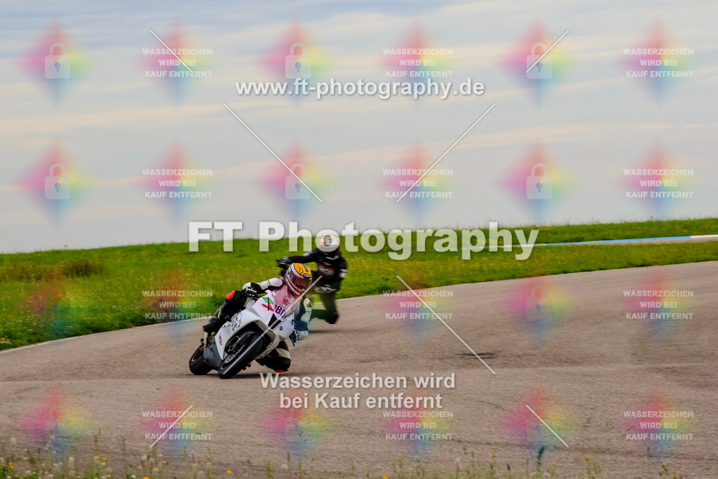 MotoTeam-1929 | Hier findet Ihr Bilder von Touristenfahrten auf der Nürburgring Nordschleife oder von anderen Veranstaltungen die ich besucht habe. Viel Spass beim Durch Schauen 