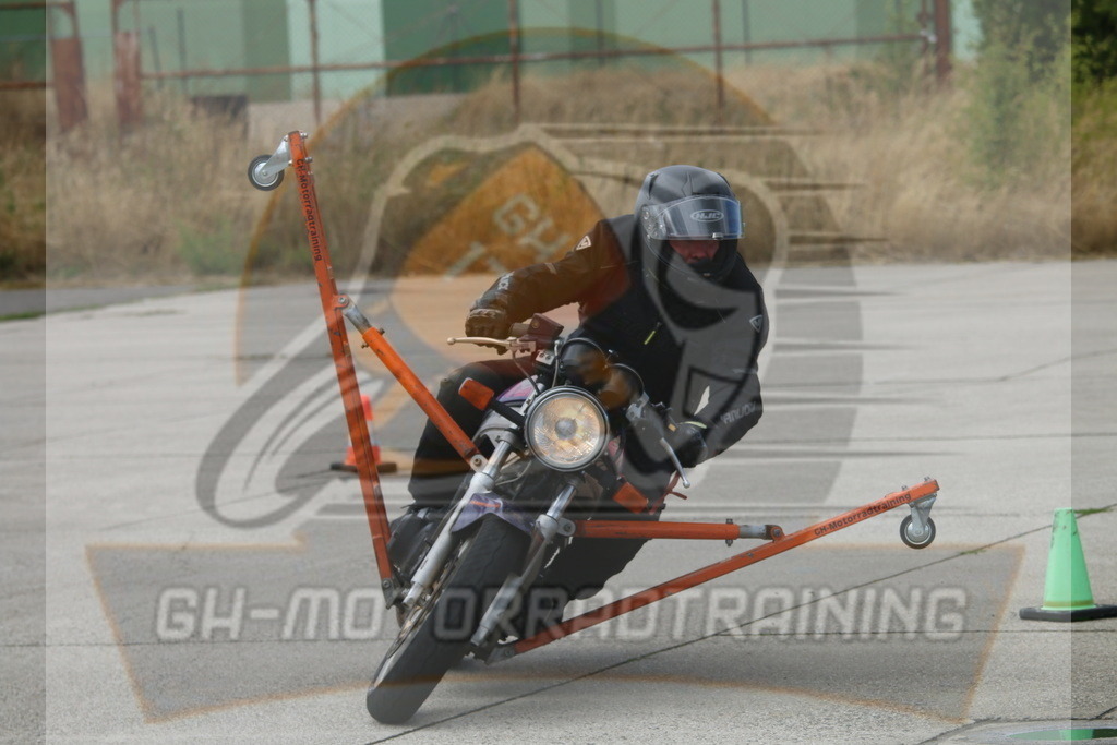IMG_3497 | gh-motorradtraining-foto.de - Realisiert mit Pictrs.com
