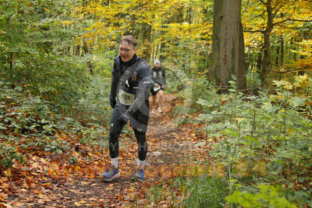 251026_1322_EV4_6845 | Sportfotografie im Rhein-Sieg Kreis, Köln, Bonn, NRW, Rheinland Pfalz, Hessen, etc. Unser Tätigkeitsfeld umfasst den Laufsport vom Volkslauf über den Marathon, Duathlon, Triathon bis zum Ultralauf wie Kölnpfad Ultra oder Schindertrail.